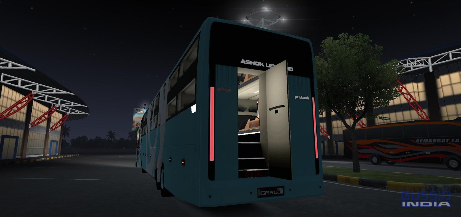 Garud 15mtr Ashokleyland multiaxle bus under 150K Traingles